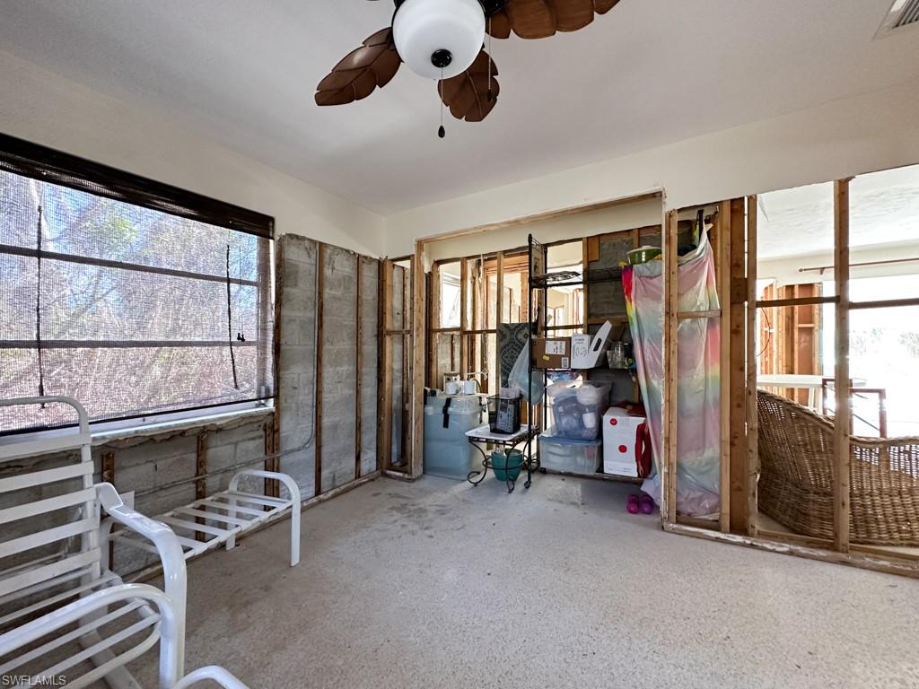 1314 Tahiti Dr Property Photo 21