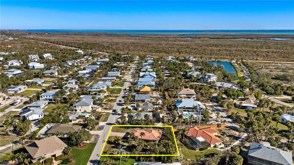 1314 Tahiti Dr Property Photo 32