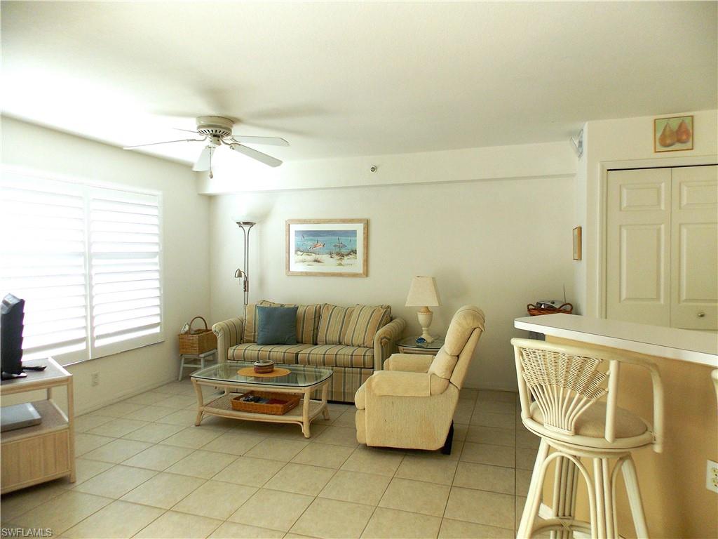 15475 Cedarwood Ln # 104 Property Photo 8
