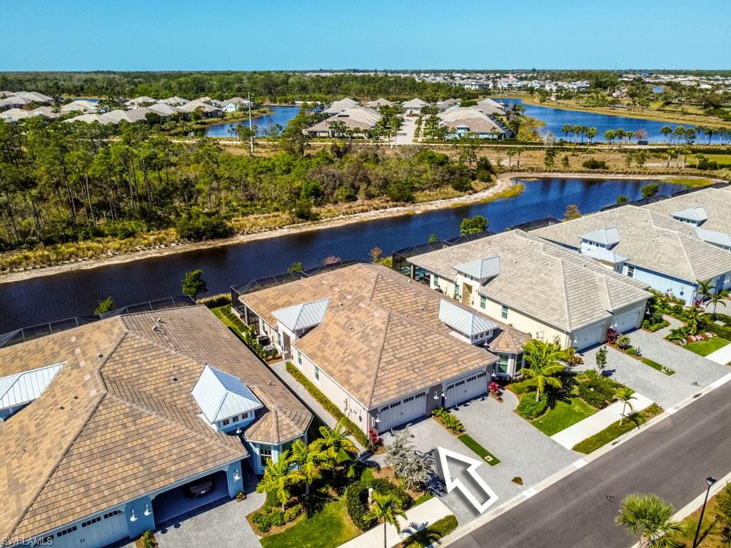 6867 Saona Ct Property Photo 3