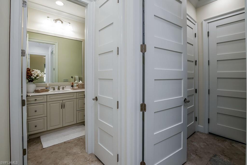 6867 Saona Ct Property Photo 22