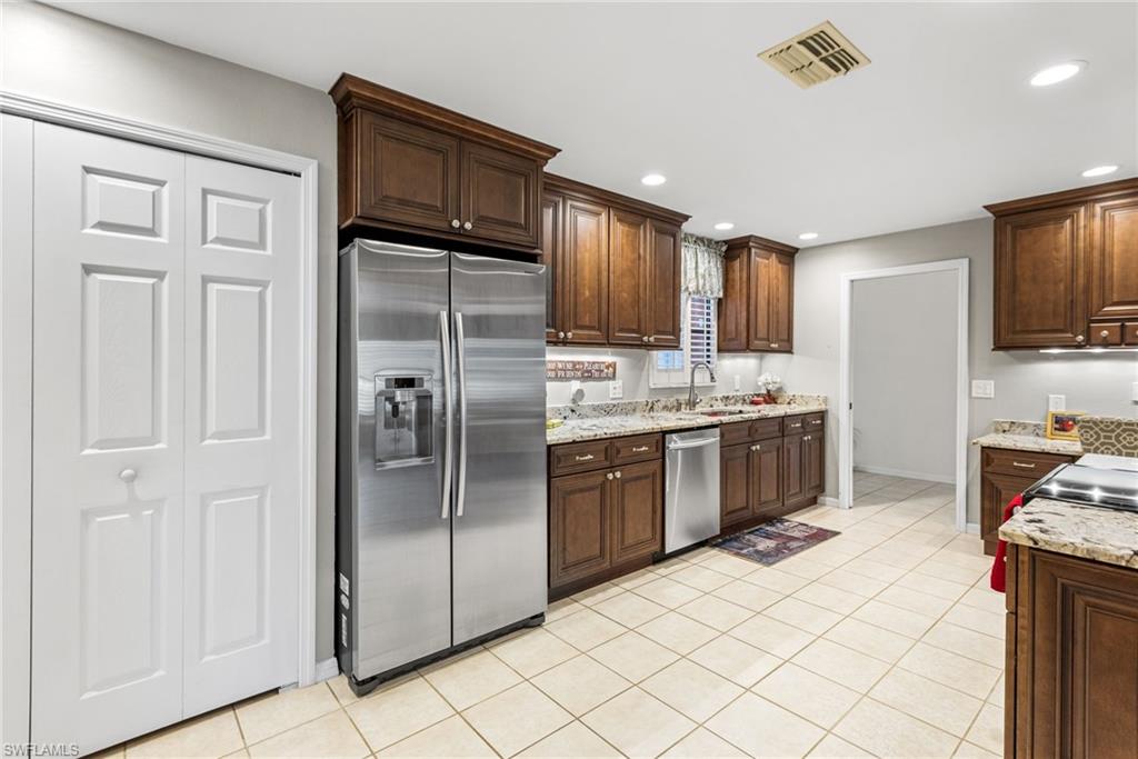 12840 Dornoch Ct Property Photo 16