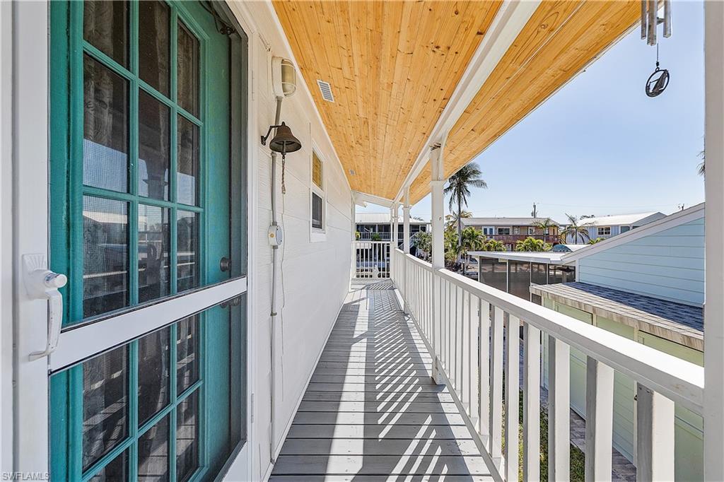 16210 Antigua Way Property Photo 4