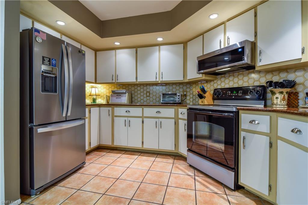 5728 Inverness Cir Property Photo 6