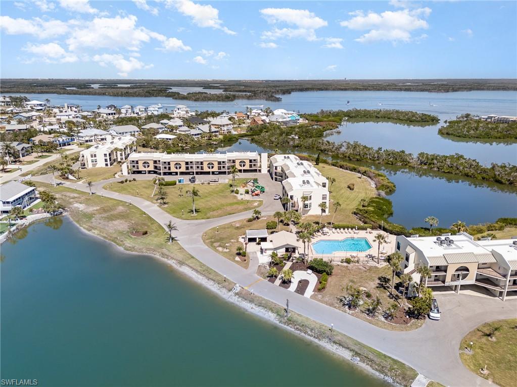 21490 Bay Village Dr # 261 Property Photo 14