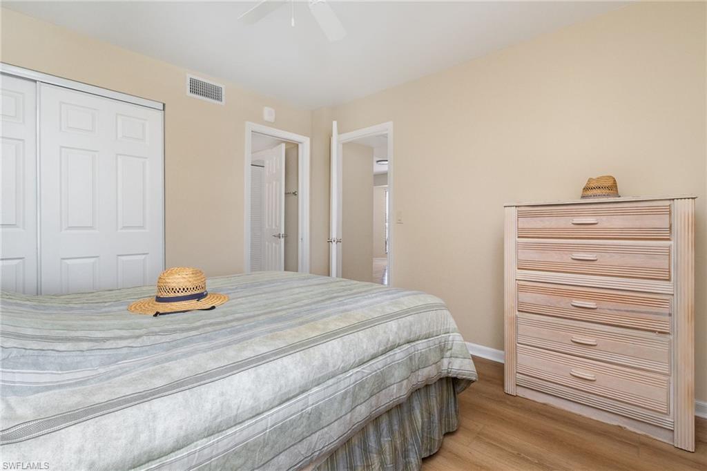 21490 Bay Village Dr # 261 Property Photo 20