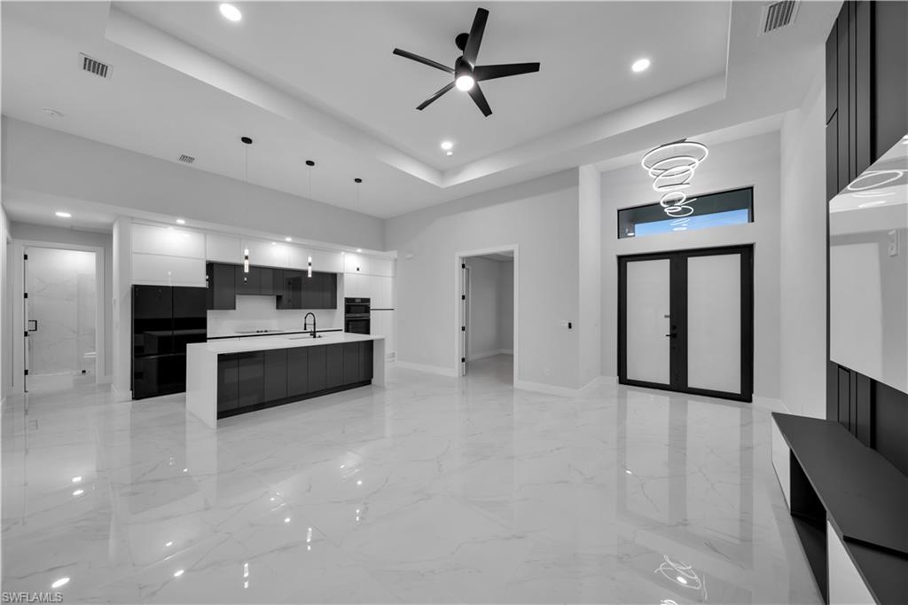 1451 Sw Embers Ter Property Photo 16
