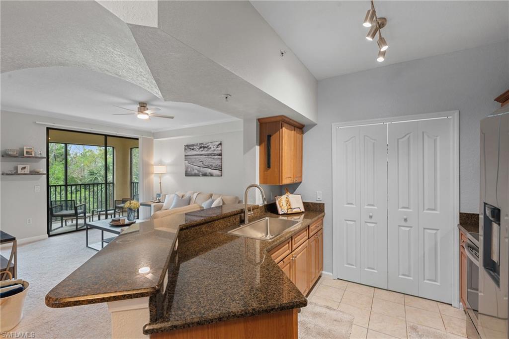 12965 Positano Cir # 304 Property Photo 5
