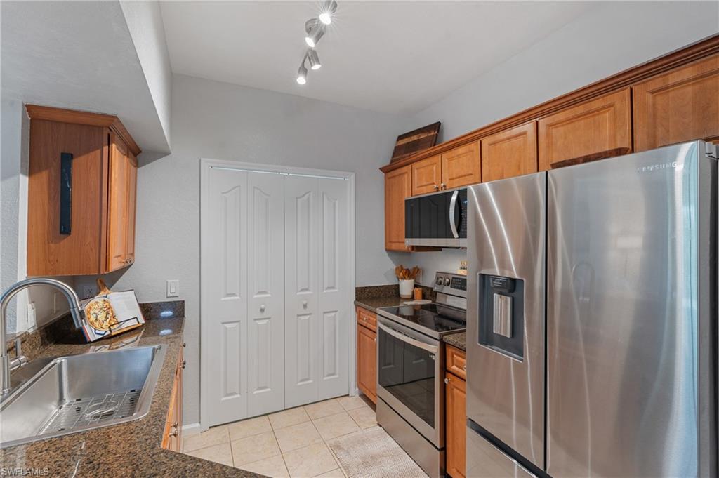 12965 Positano Cir # 304 Property Photo 13