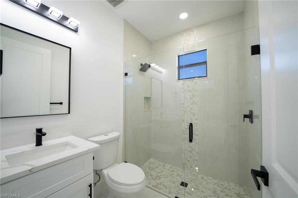 3003 52nd St W Property Photo 18