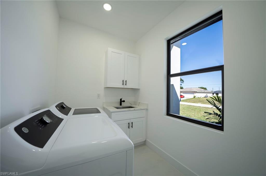 3003 52nd St W Property Photo 27