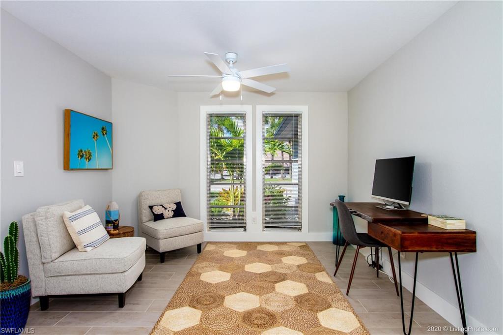 4925 Del Prado Blvd S Property Photo 5