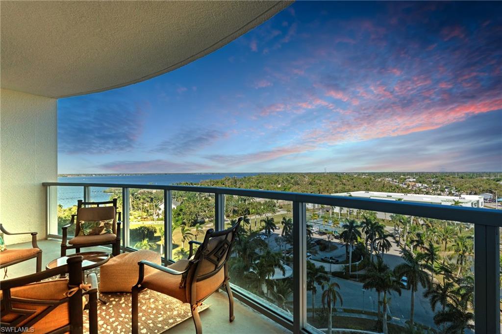 3000 Oasis Grand Blvd # 1004 Property Photo 5
