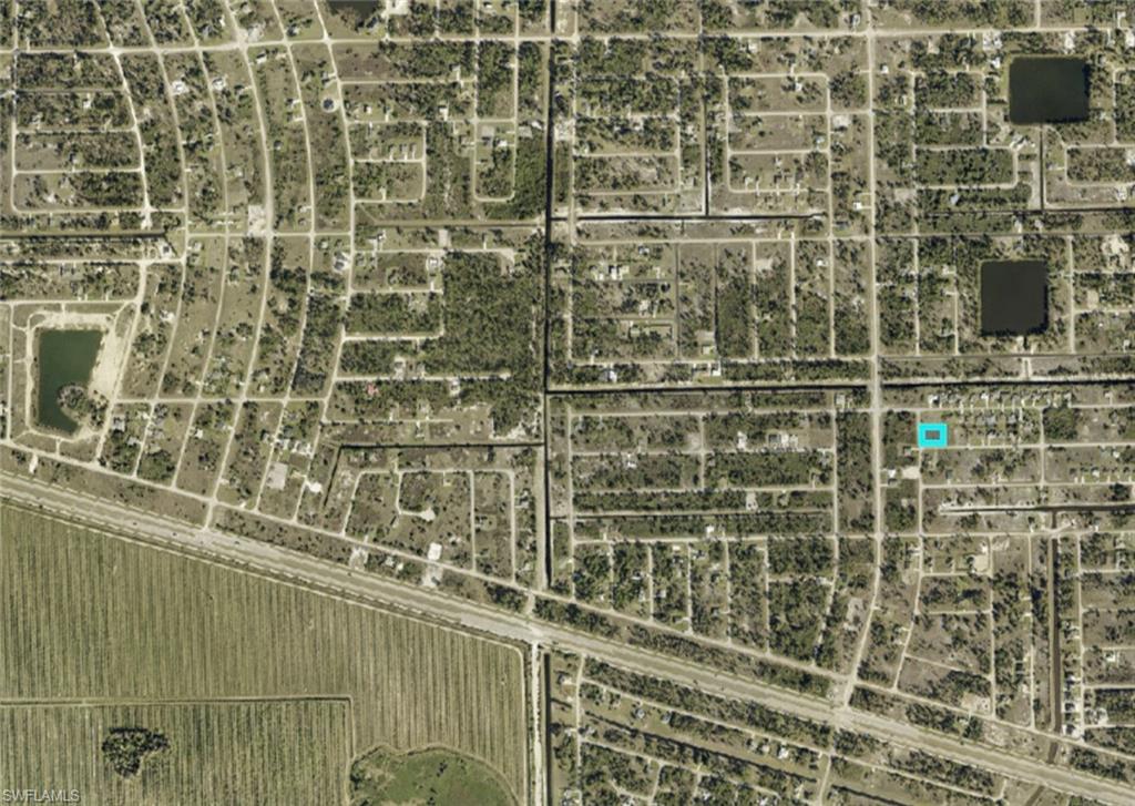 1211 Delores St E Property Photo 4