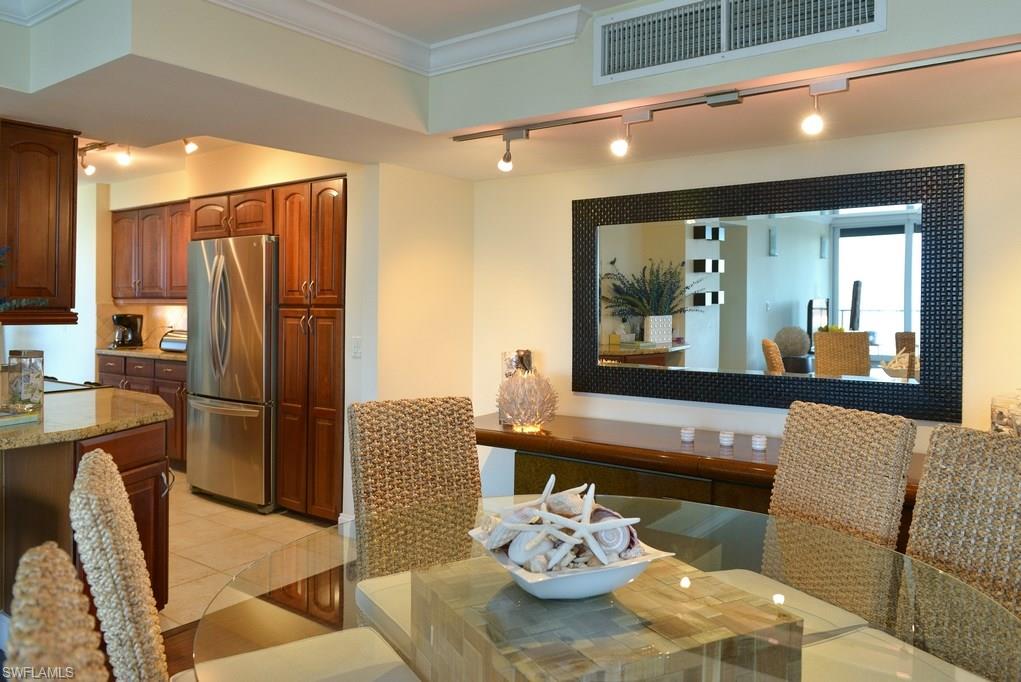 4001 Gulf Shore Blvd N # 707 Property Photo 8