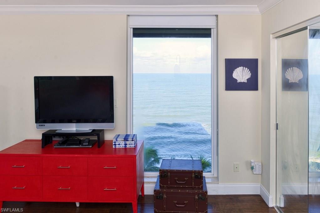 4001 Gulf Shore Blvd N # 707 Property Photo 20