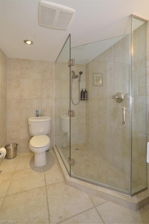 4001 Gulf Shore Blvd N # 707 Property Photo 24