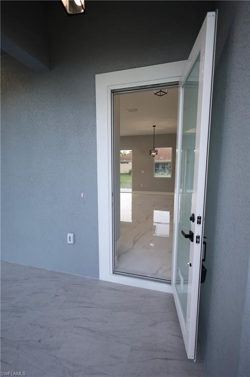 937 Sentinela Blvd Property Photo 6