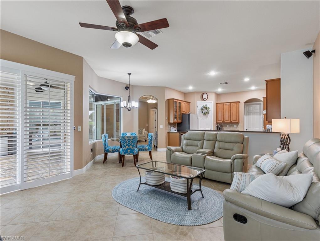 21537 Belvedere Ln Property Photo 13
