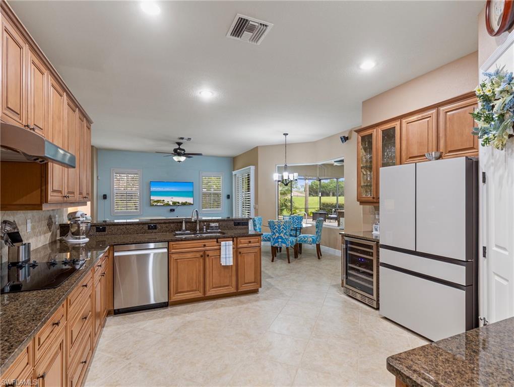 21537 Belvedere Ln Property Photo 15