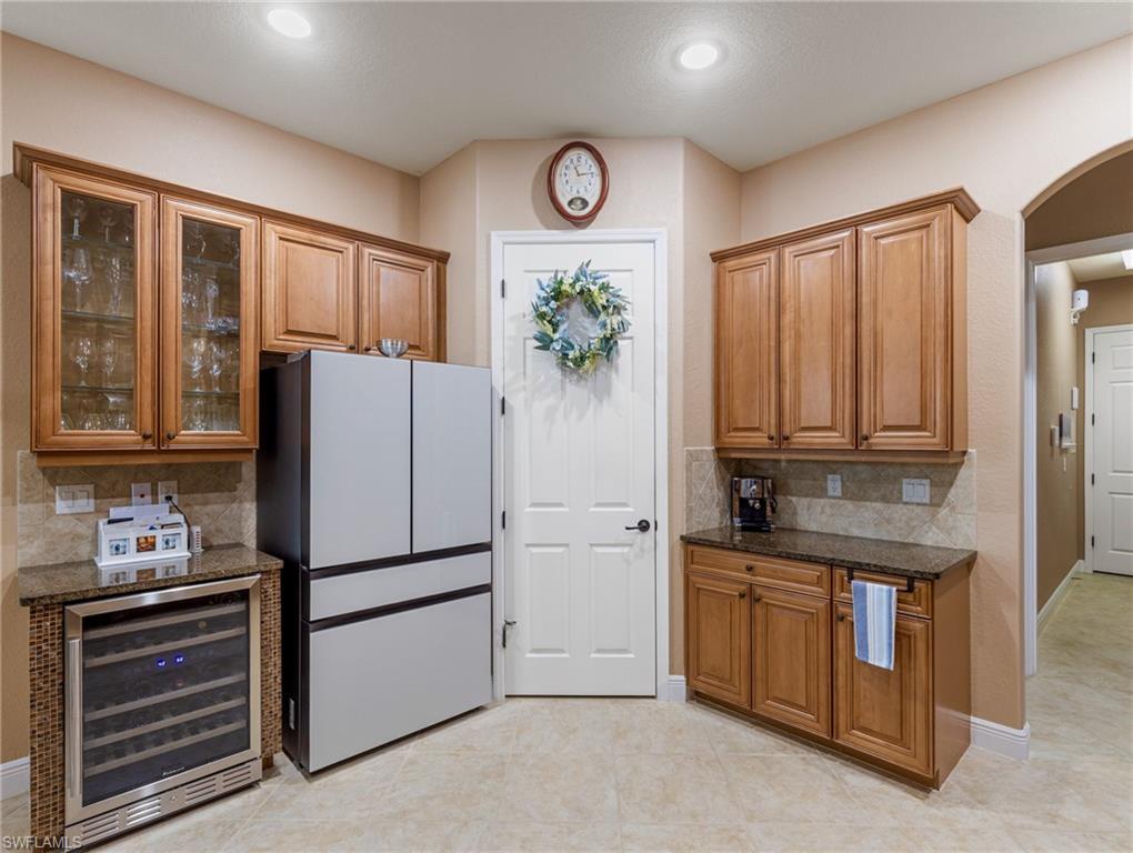 21537 Belvedere Ln Property Photo 17