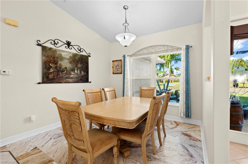 5243 Agualinda Blvd Property Photo 11