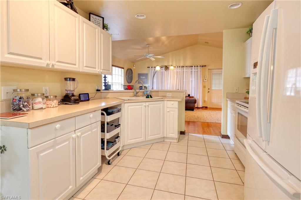 1240 Friendship Way Property Photo 8