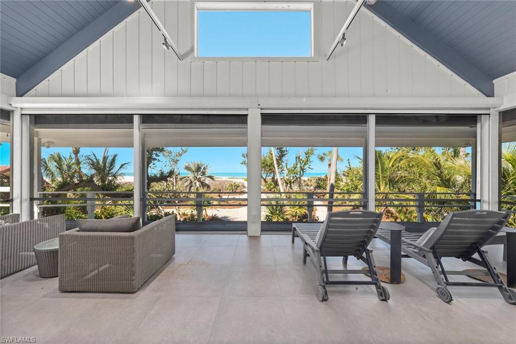 16886 Captiva Dr Property Photo 17