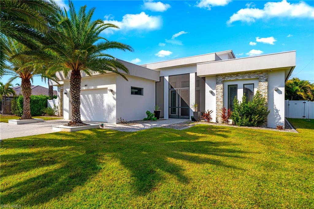 1815 Cape Coral Pkwy W Property Photo 2