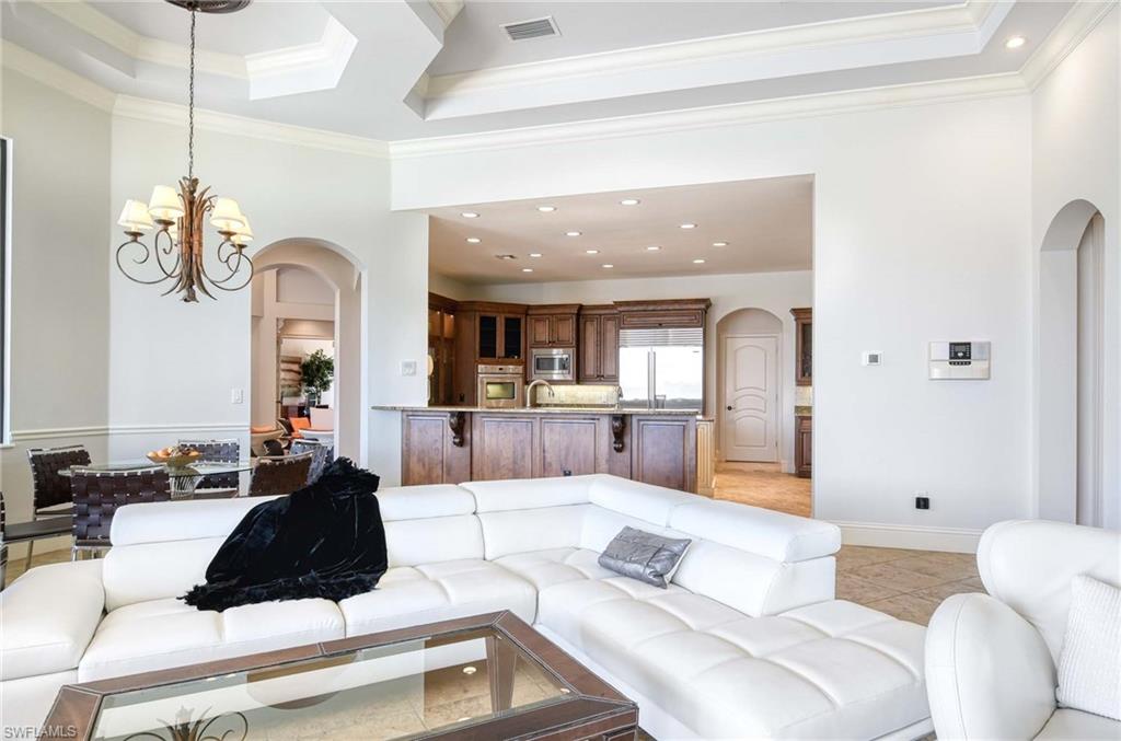 3027 Mona Lisa Blvd Property Photo 8