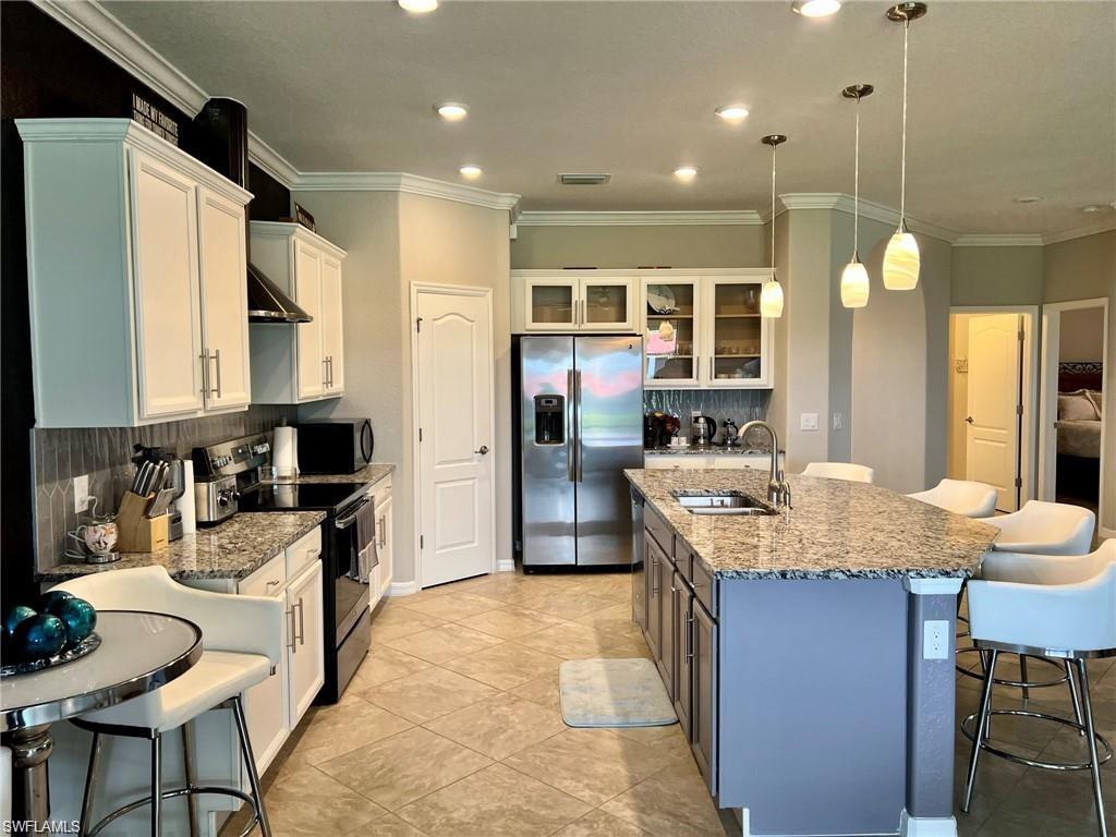 1599 Marton Ct Property Photo 4