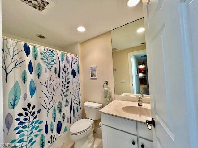 3333 Sunset Key Cir 303 Property Photo 11