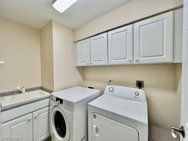3333 Sunset Key Cir 303 Property Photo 12