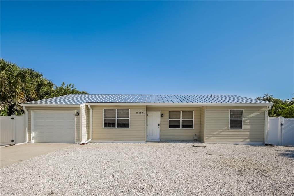 18663 Van Nuys Cir Property Photo
