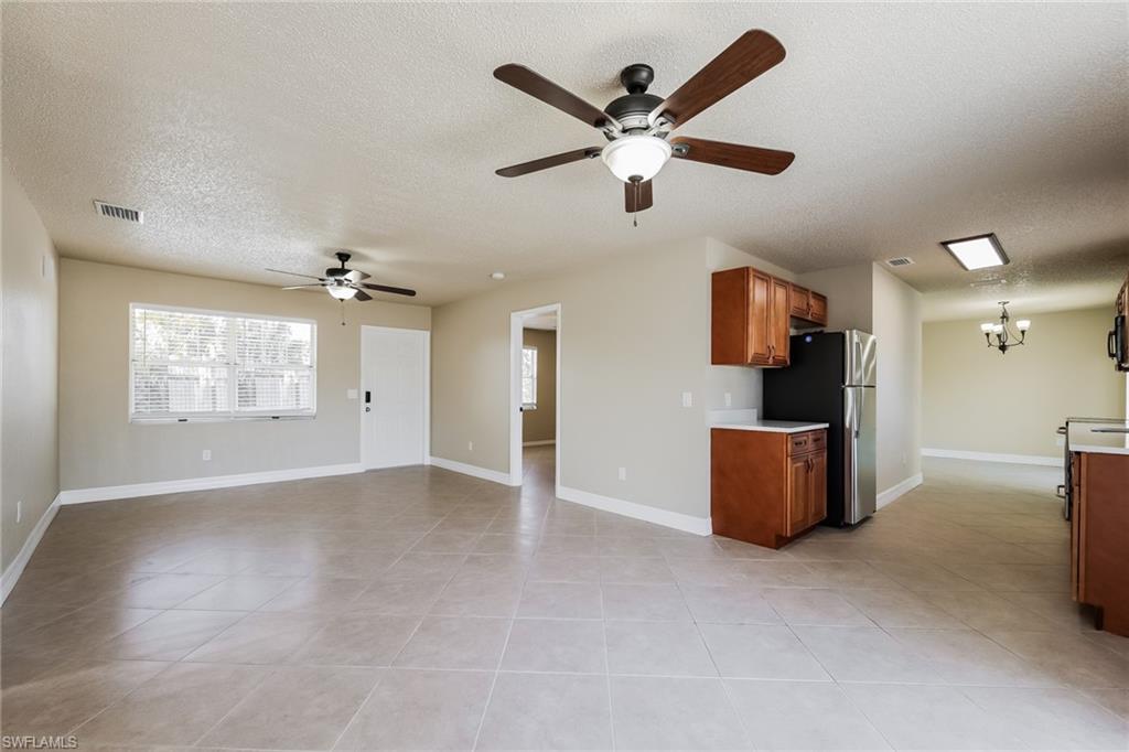 18663 Van Nuys Cir Property Photo 4