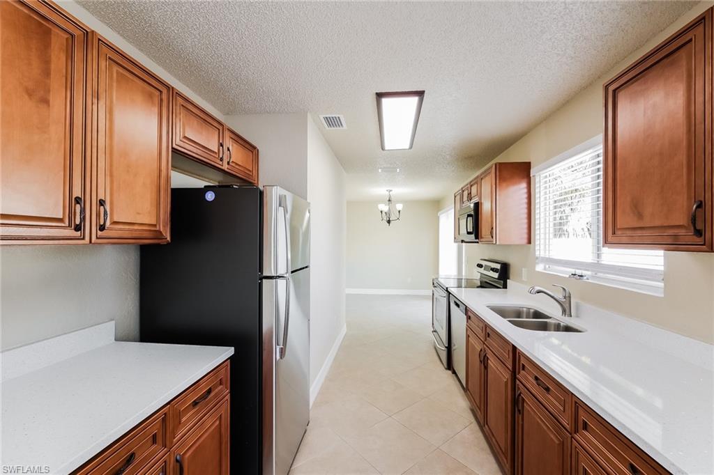 18663 Van Nuys Cir Property Photo 8