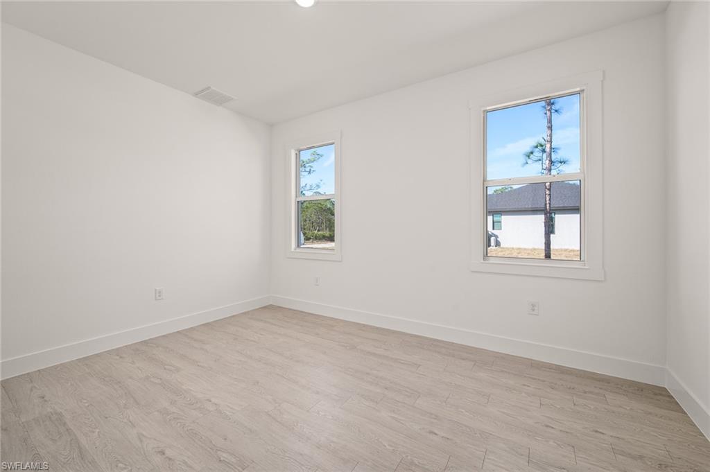 27066 Sumatra Dr Property Photo 11