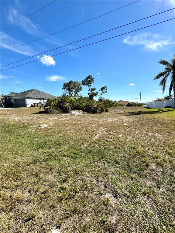 1408 Ne 43rd Ter Property Photo 4