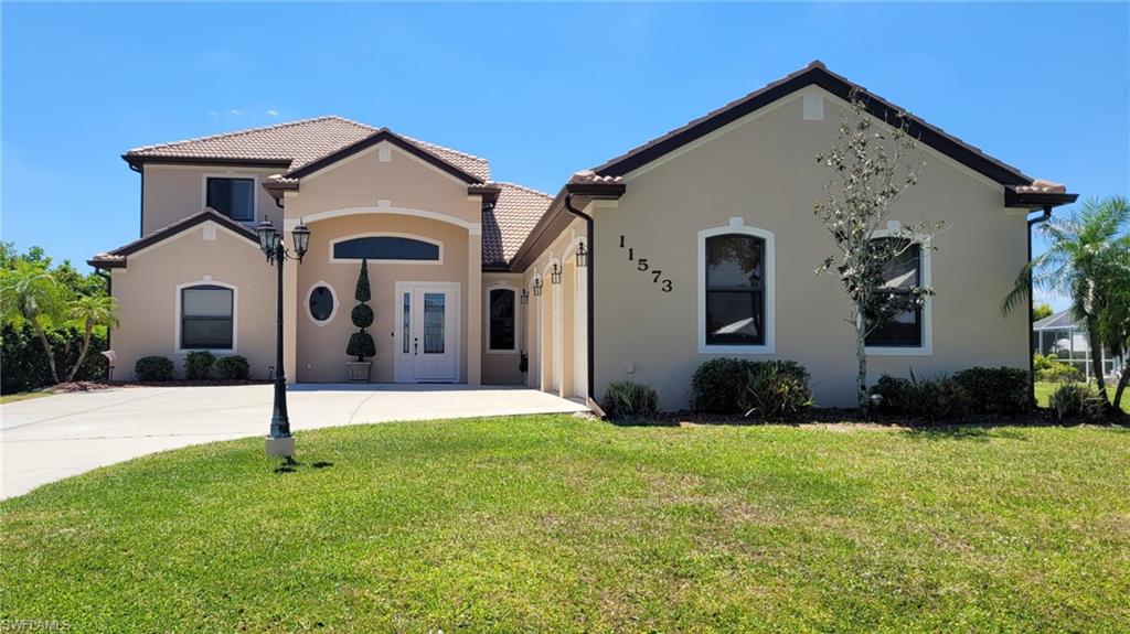 11573 Southwest Dallas Dr N Property Photo 4