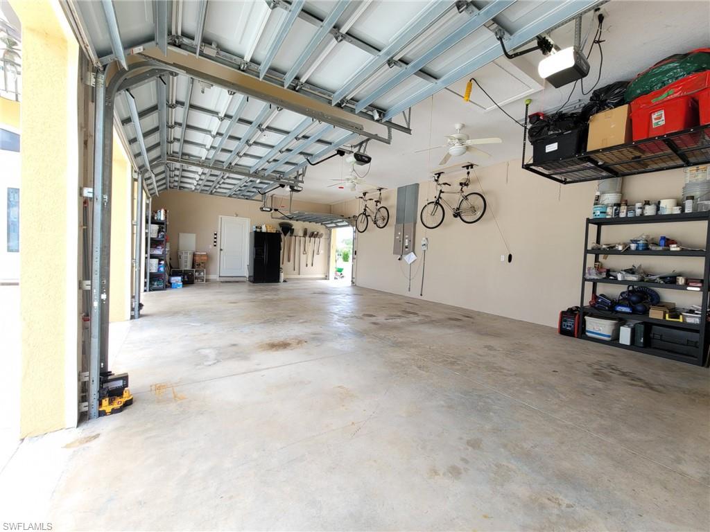11573 Southwest Dallas Dr N Property Photo 17