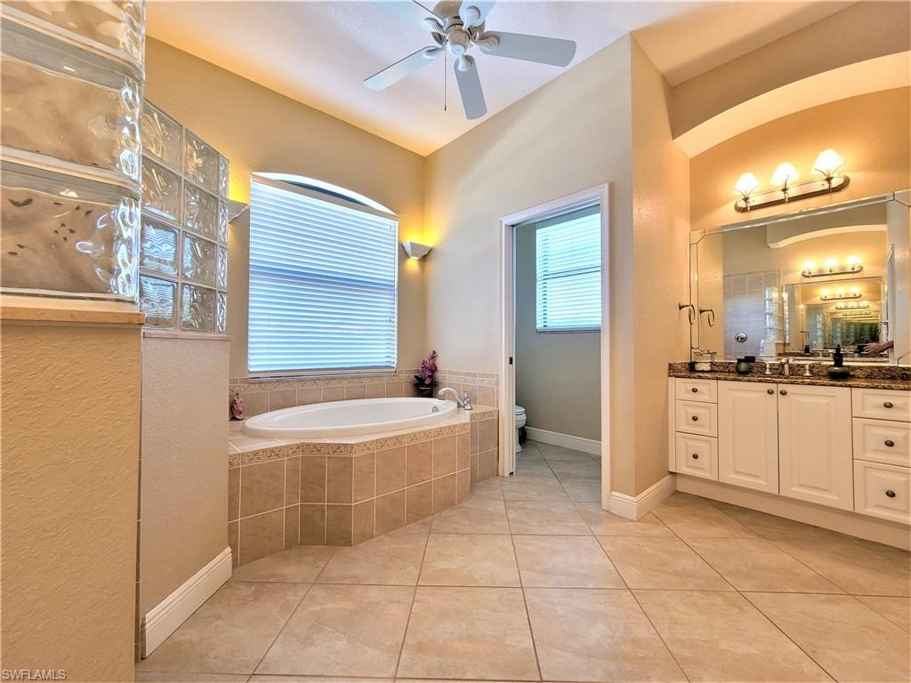 11573 Southwest Dallas Dr N Property Photo 38