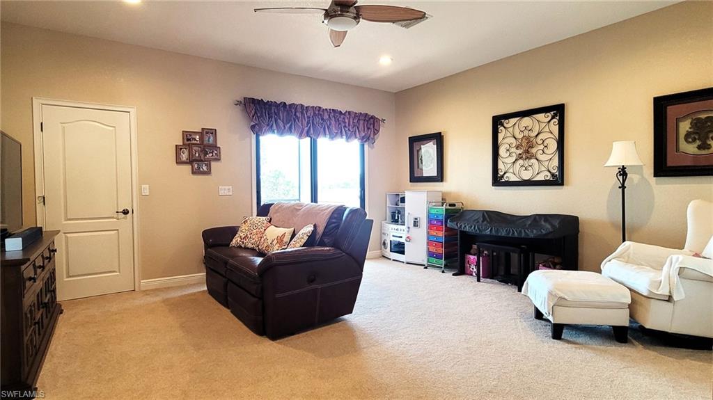 11573 Southwest Dallas Dr N Property Photo 40