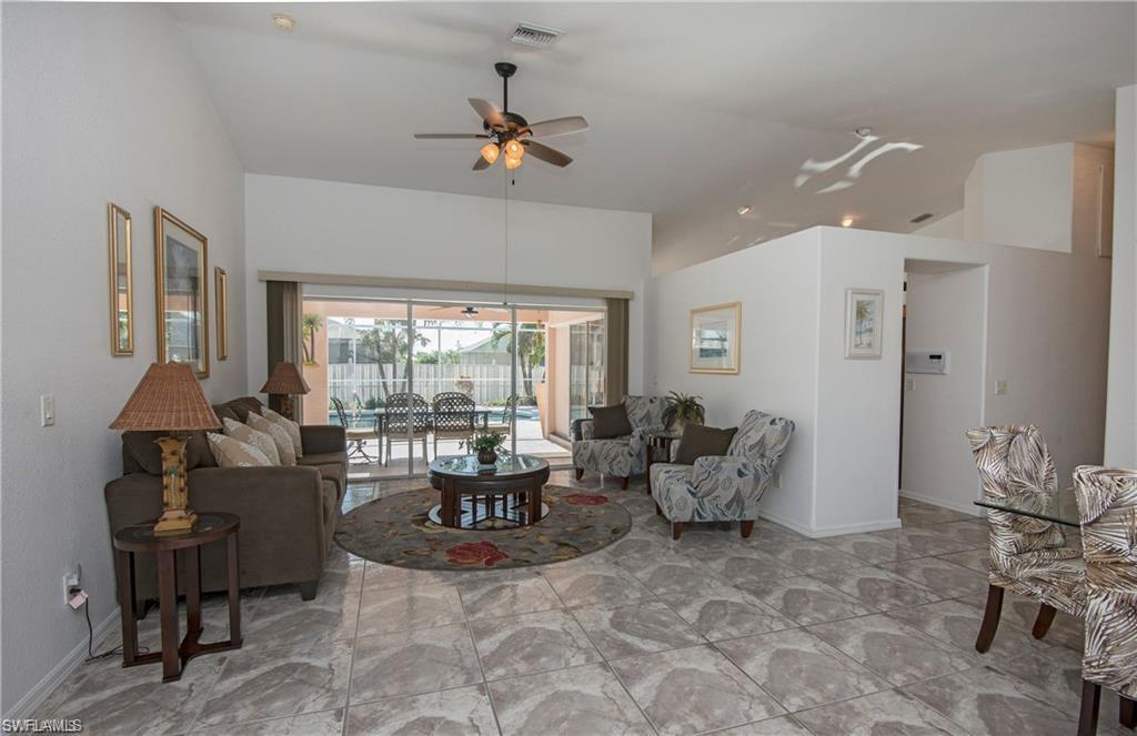 3323 Surfside BLVD Property Photo 1