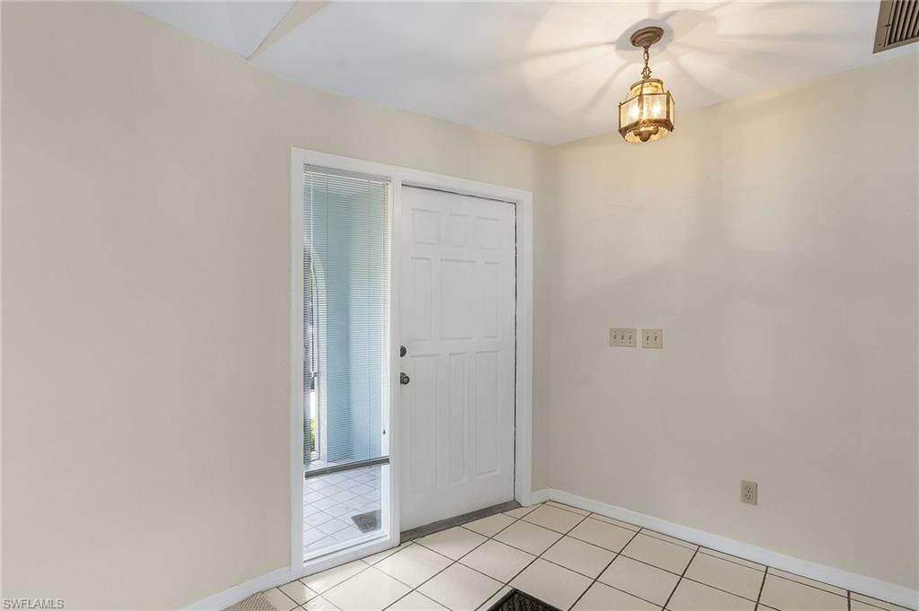 2130 Waylife Ct Property Photo 8