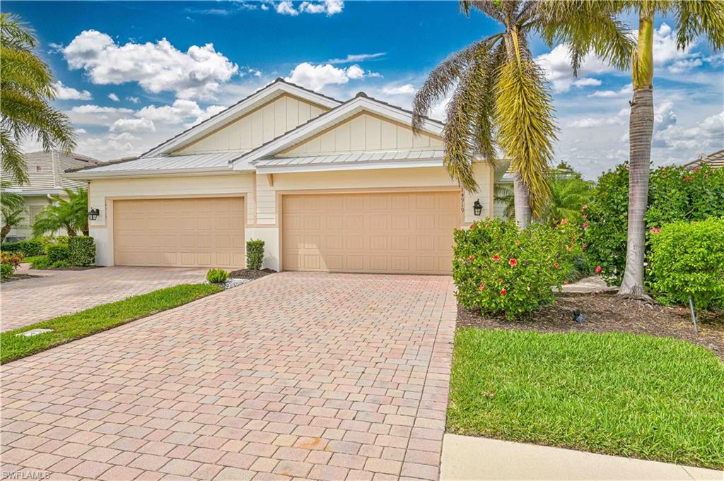 14919 Edgewater Cir Property Photo 1