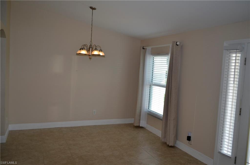 4904 Sw 1st Ct Property Photo 8
