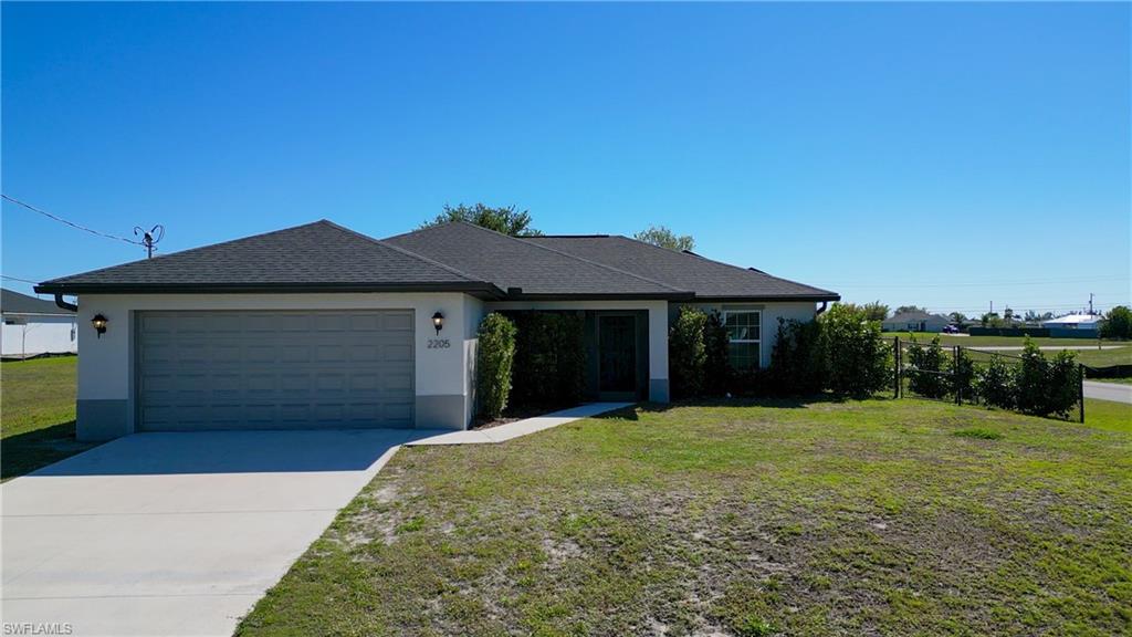2205 Nw 8th Pl Property Photo 2