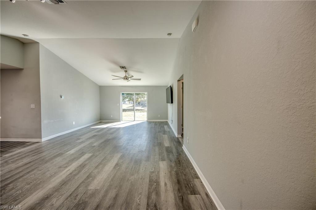 2205 Nw 8th Pl Property Photo 22