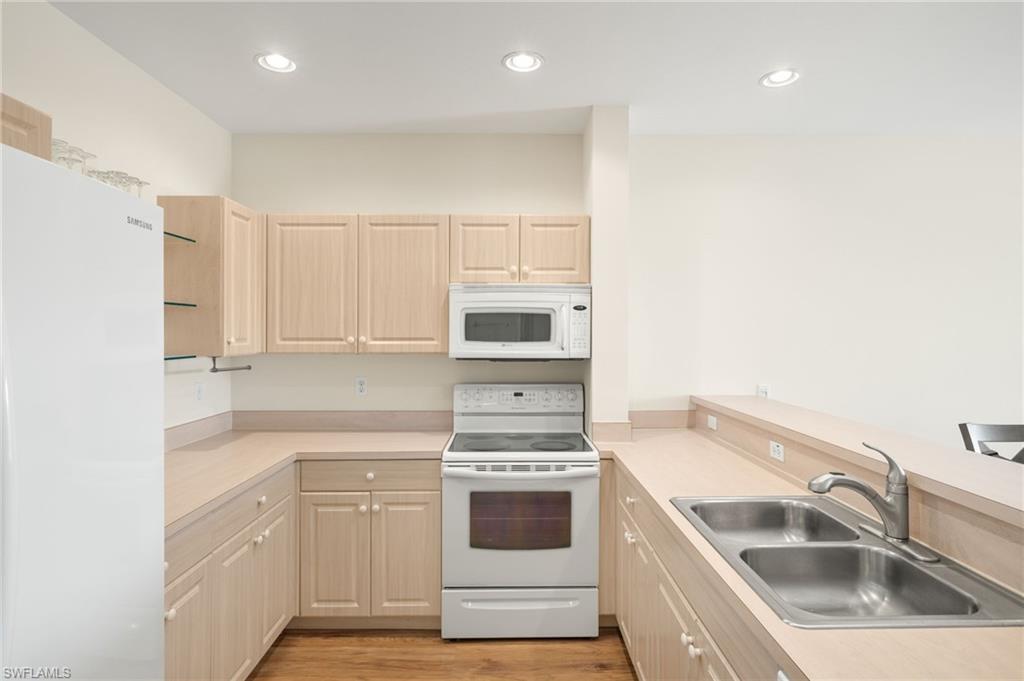 4017 Palm Tree Blvd # 308 Property Photo 12