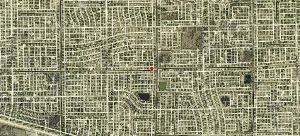860 Foxtail St Property Photo 2